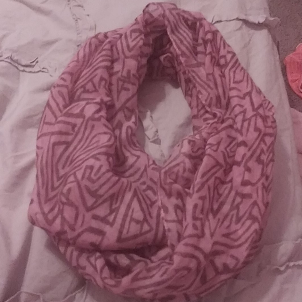 Purple modern soft fabric printed scarf